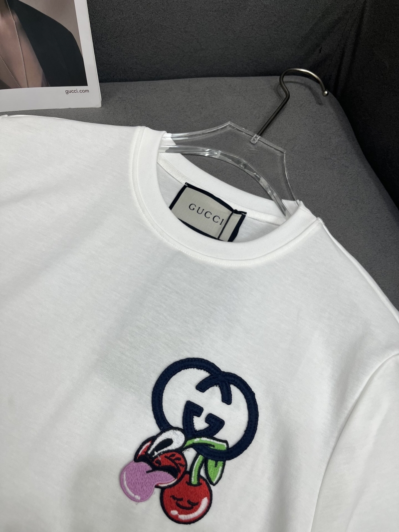 Gucci T-Shirts